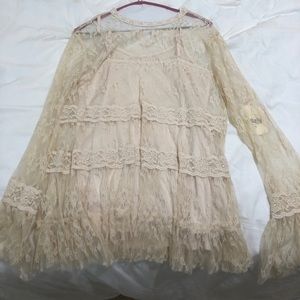 Beige, lacey long sleeve top!